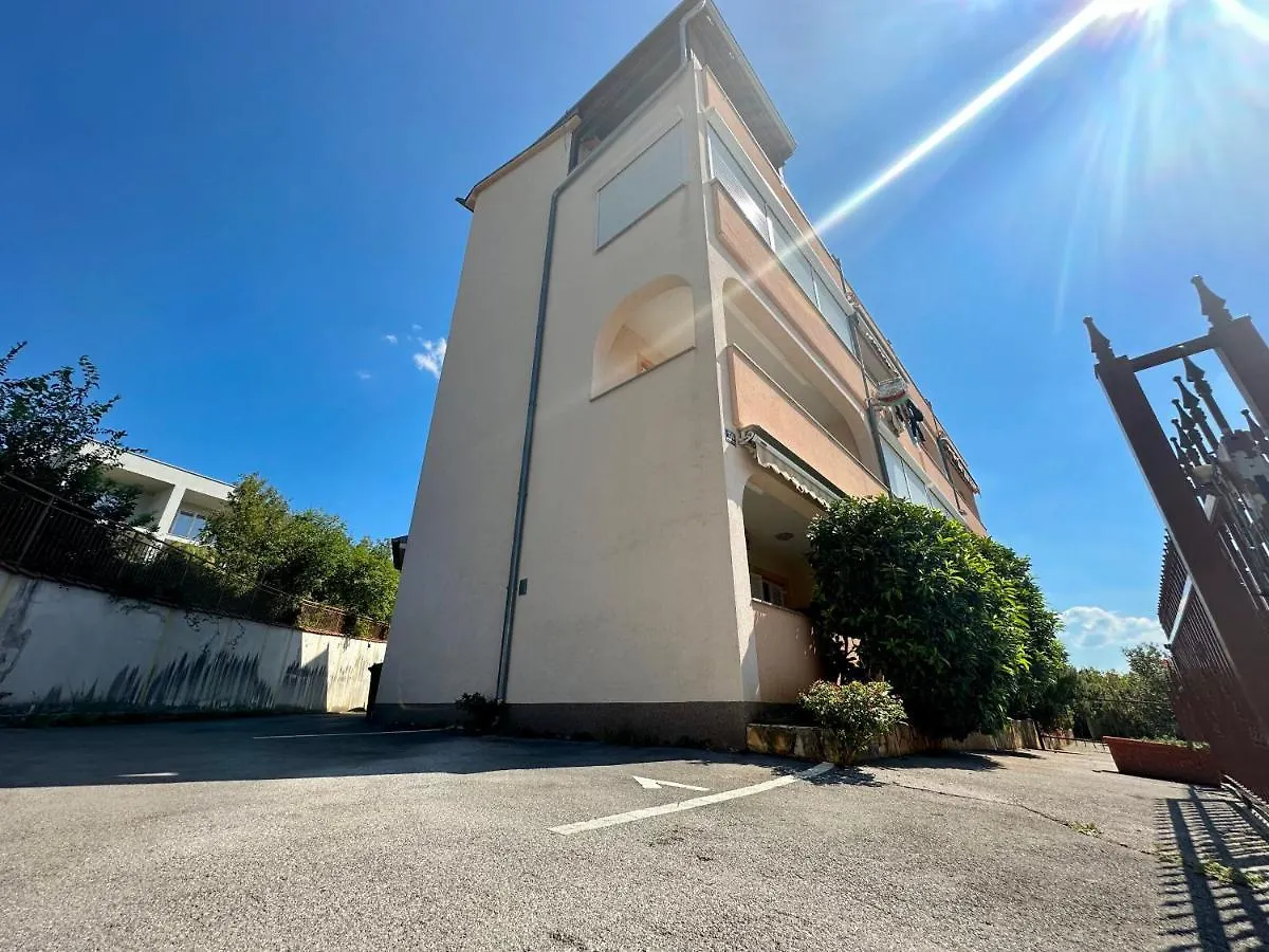 Apartment Portos Dramalj